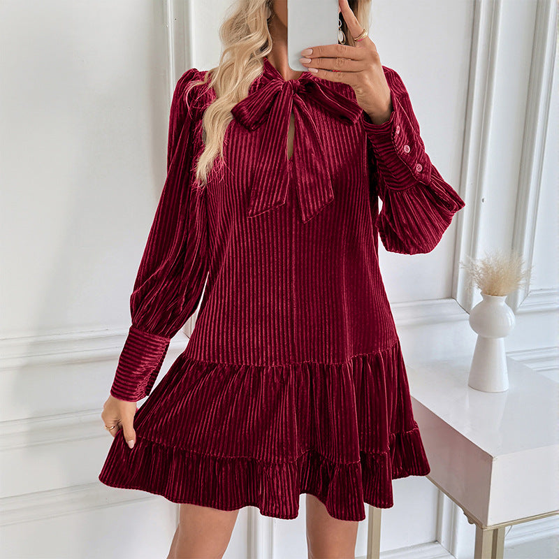 Théa | Robe Courte Velours Nœud Femme