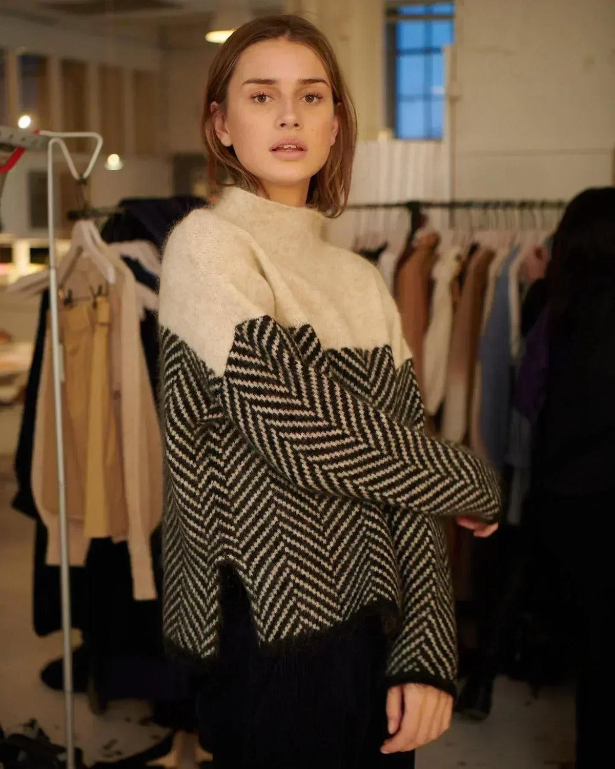 Enora | Pull Col Montant Motif Chevrons