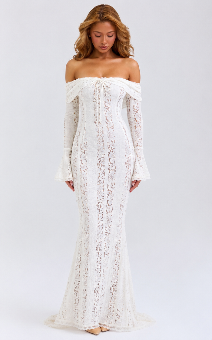 Vérane | Robe Longue Dentelle Épaules Dénudées Sirène