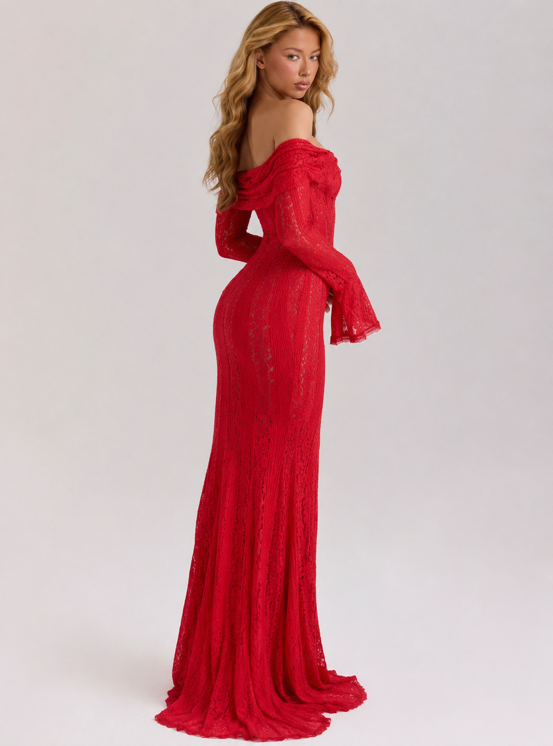 Vérane | Robe Longue Dentelle Épaules Dénudées Sirène