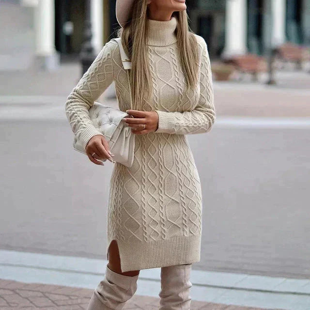 Jade | Robe Pull Torsadée Col Montant