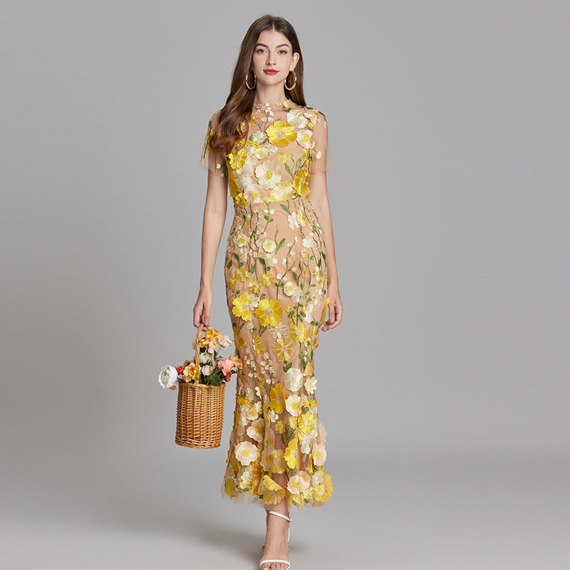 Jasmine | Robe Midi Fleurie Brodée