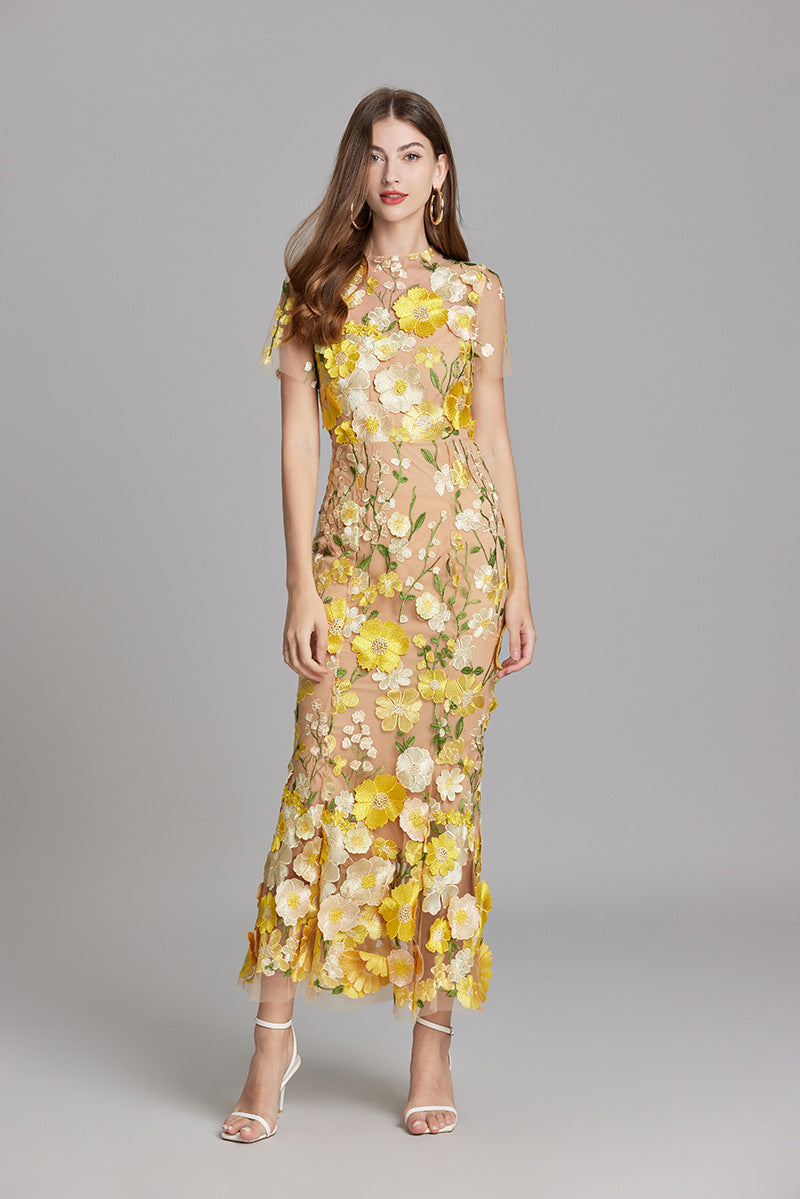 Jasmine | Robe Midi Fleurie Brodée