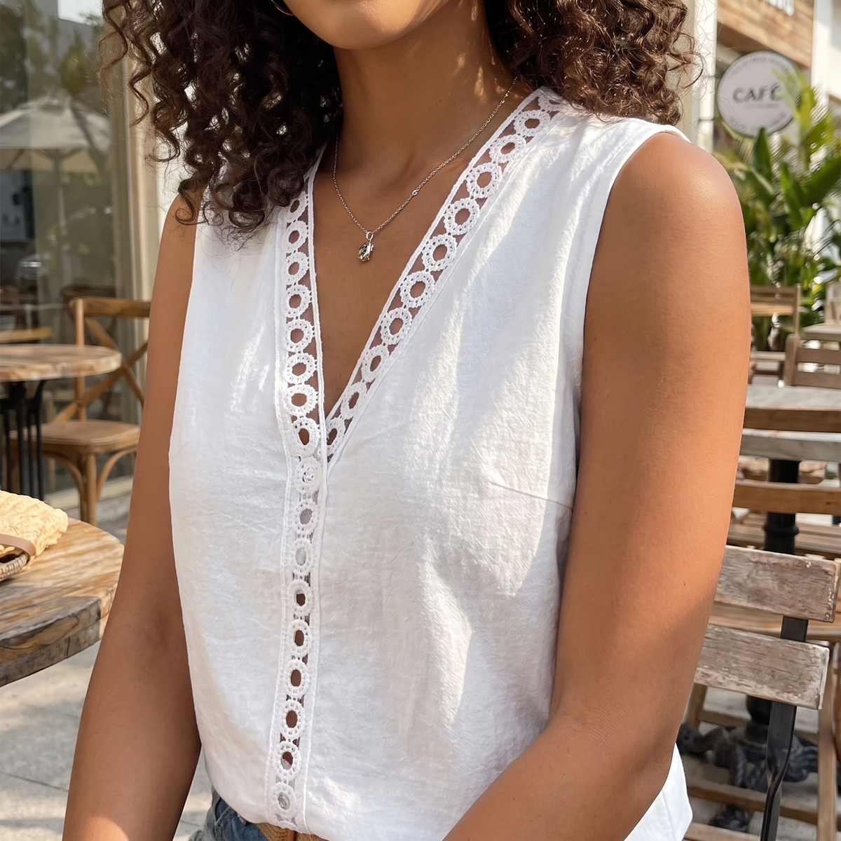 Urielle | Top Col V Dentelle