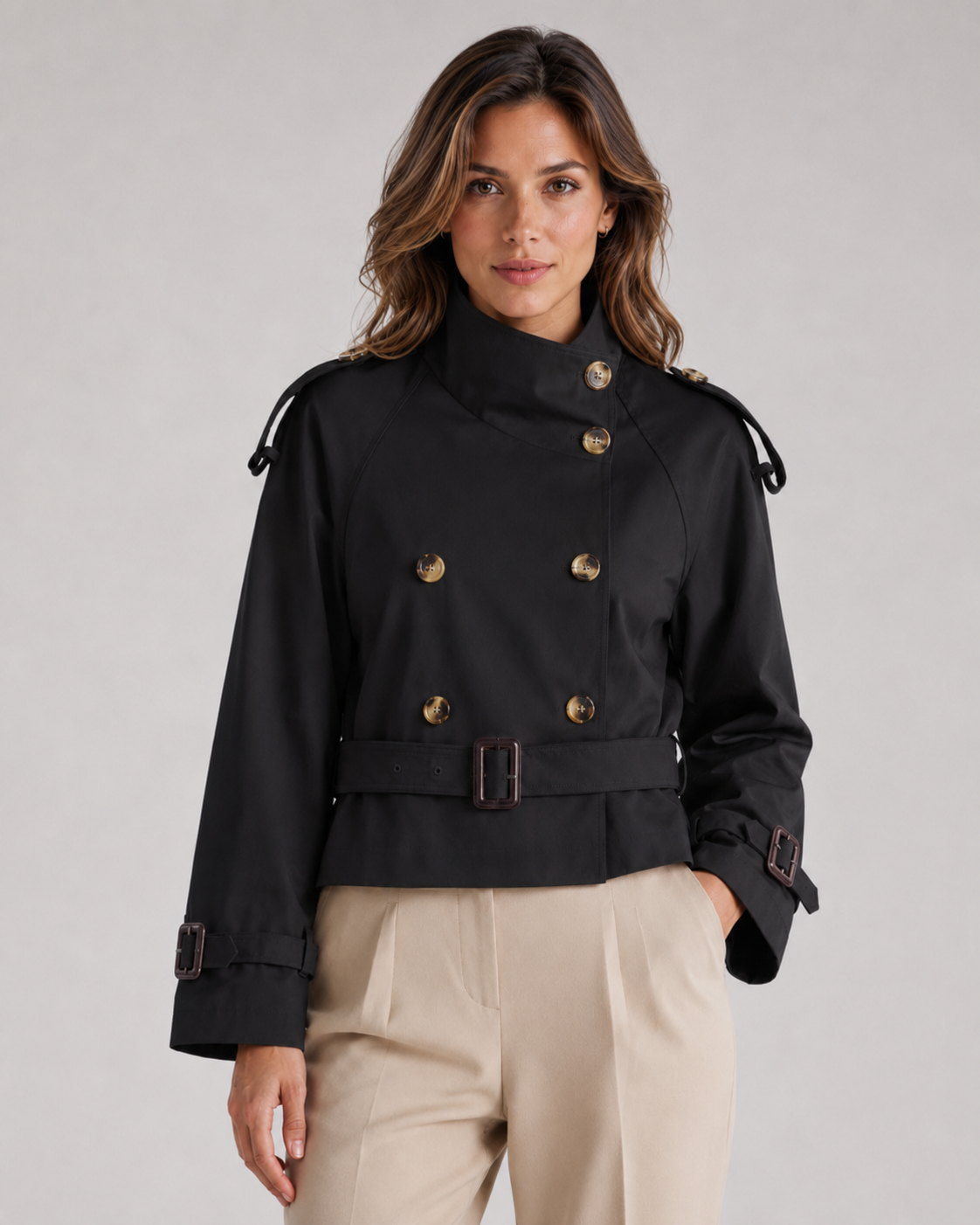 Reine | Trench Court Col Officier