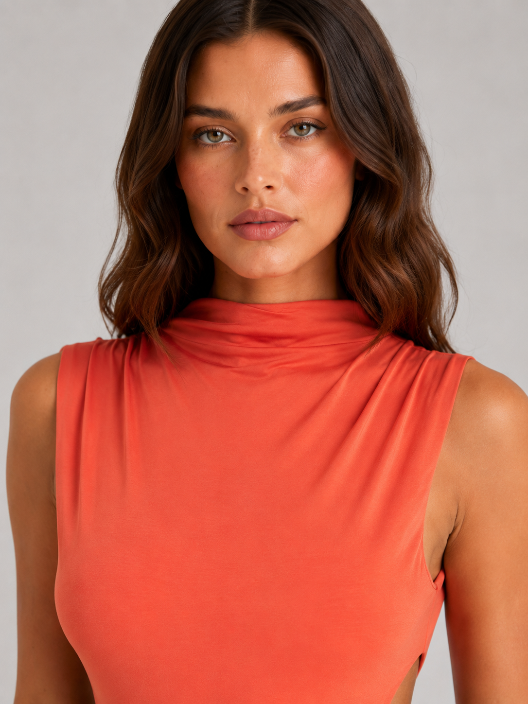 Flore | Robe Maxi Col Montant Découpes Femme