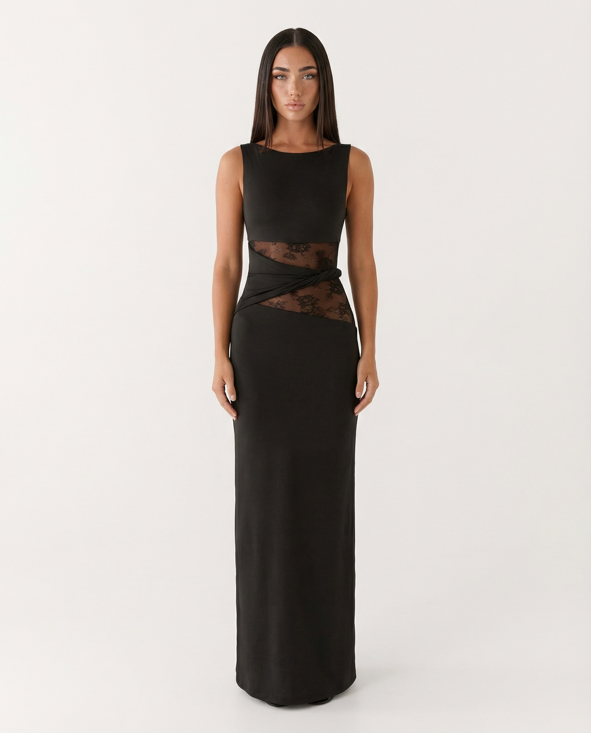 Chiara | Robe Longue Ajustée Découpes Dentelle