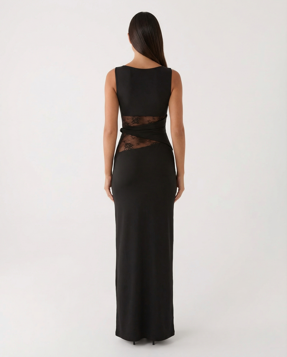 Chiara | Robe Longue Ajustée Découpes Dentelle