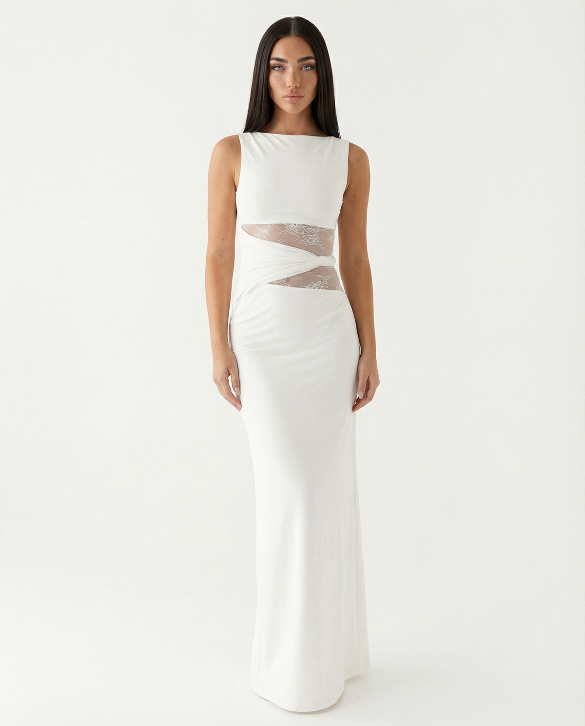 Chiara | Robe Longue Ajustée Découpes Dentelle