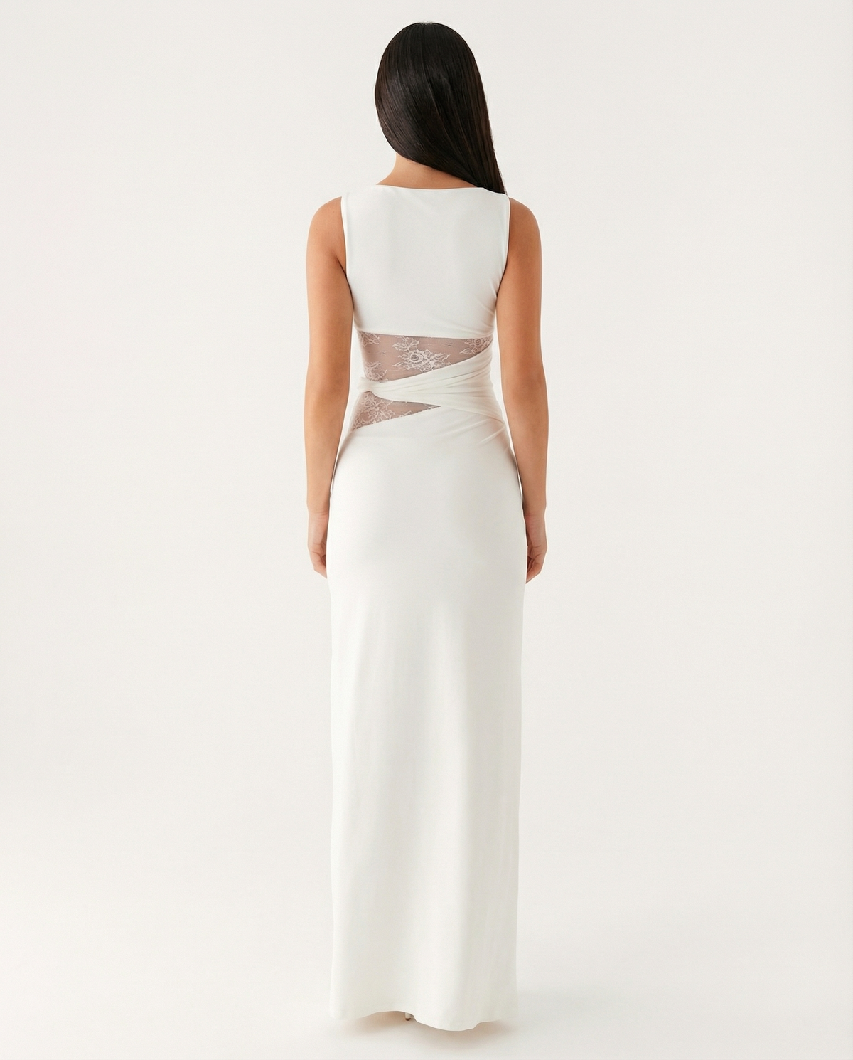 Chiara | Robe Longue Ajustée Découpes Dentelle