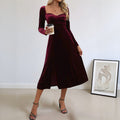 Rose-Marie | Robe Midi Encolure Cœur